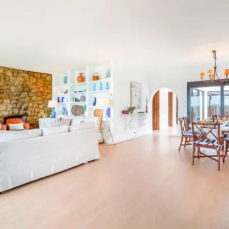 Casa Amendoeiras By Lovelystay Βίλα