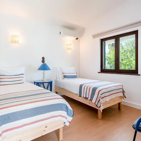 Casa Amendoeiras By Lovelystay Αλμπουφέιρα